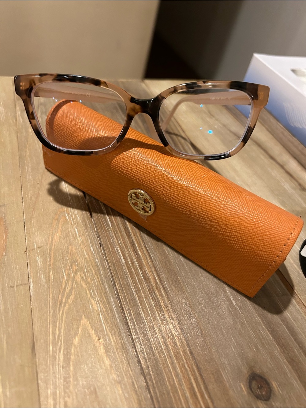 Tory Burch Orange Eyeglass Case with Tortoiseshell Women's Frames